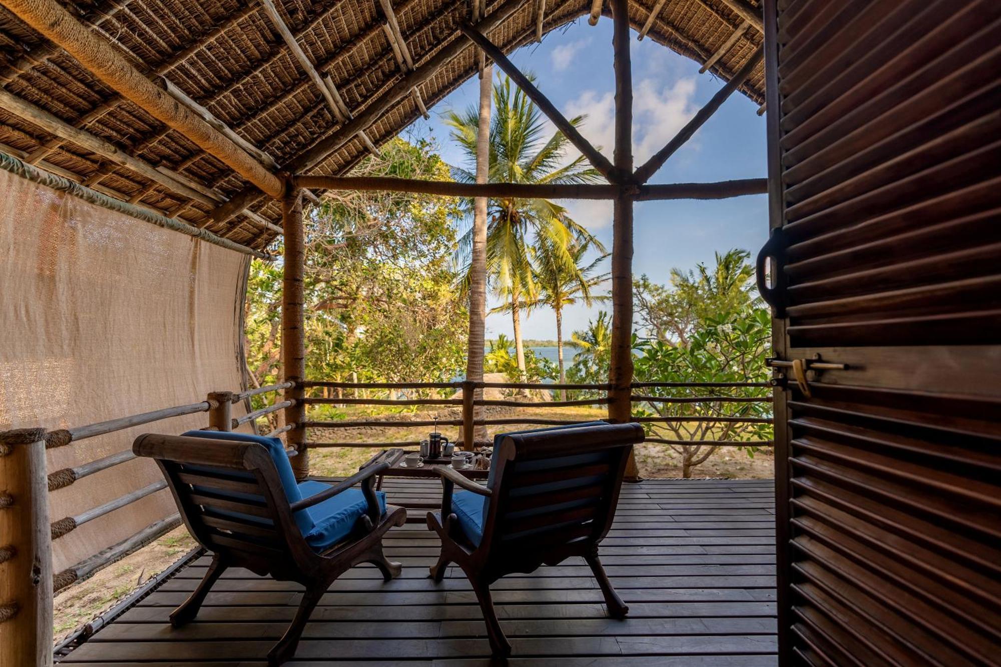 Pole Pole Bungalows Utende ภายนอก รูปภาพ