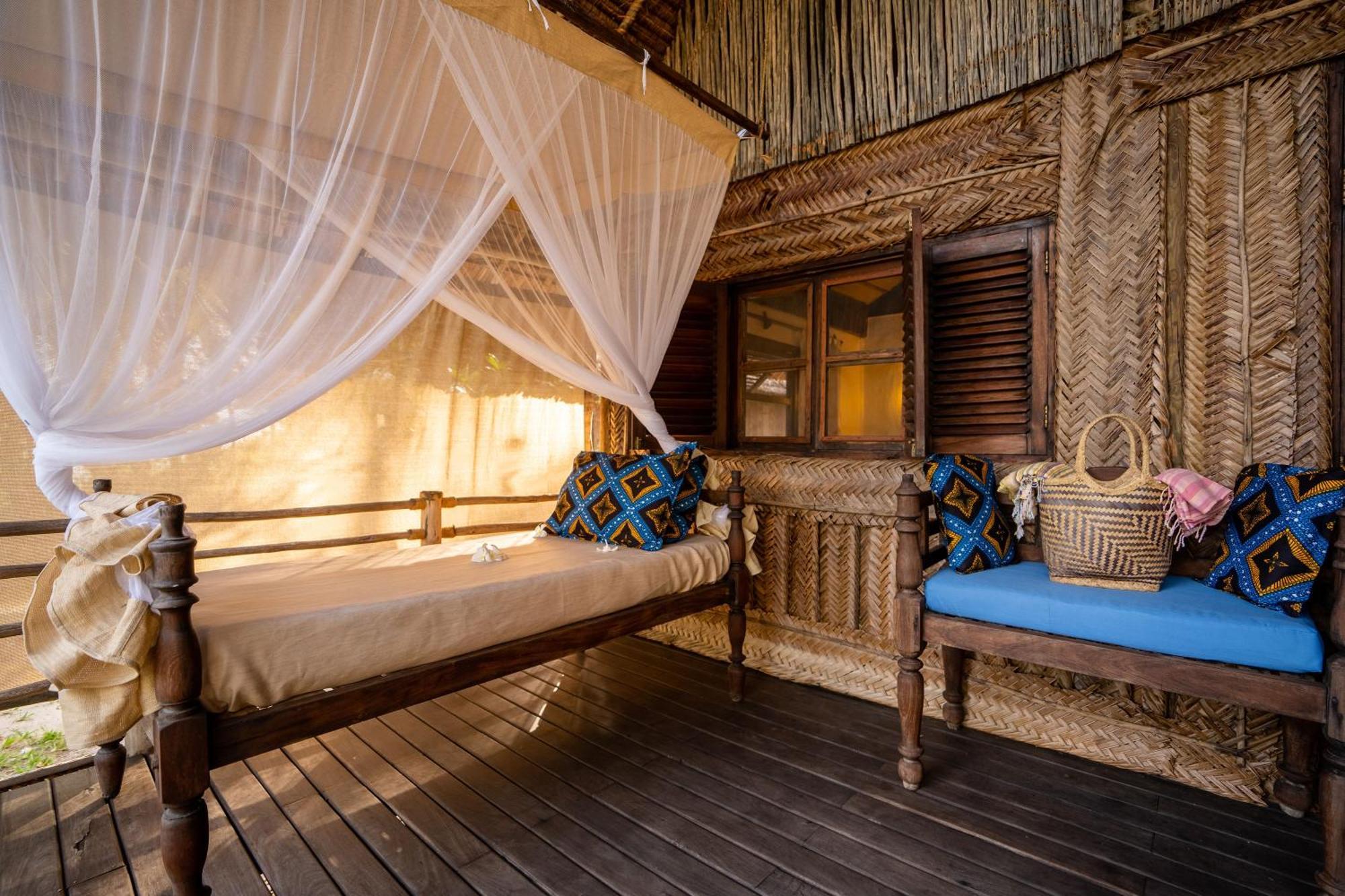 Pole Pole Bungalows Utende ภายนอก รูปภาพ